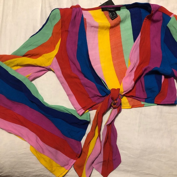 Colorful crop top - Picture 2 of 4